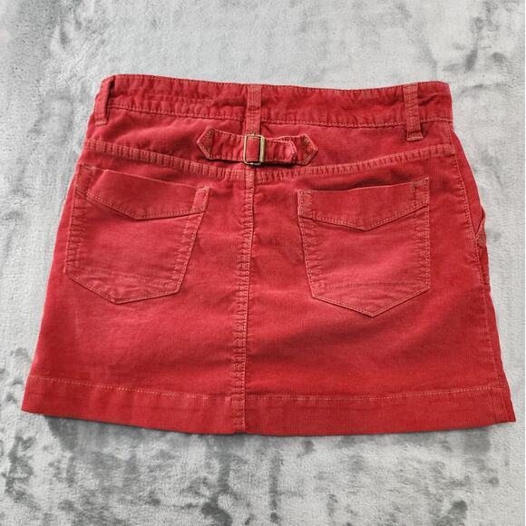 Vintage Y2K GAP Skirt Womens 6 Rust Red Stretch Corduroy Mini Back Buckle Preppy - Picture 2 of 9